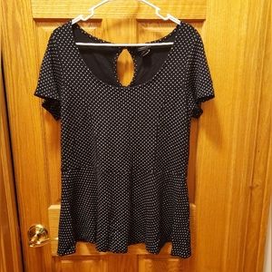 Torrid Size 1 (XL/16/1X) Black peplum top with white polka dots